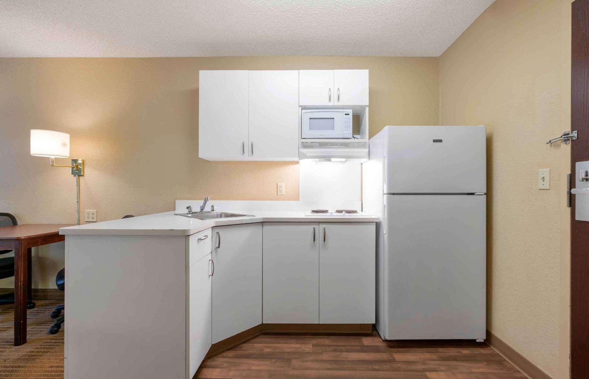Extended Stay America Suites - Santa Rosa - North Экстерьер фото