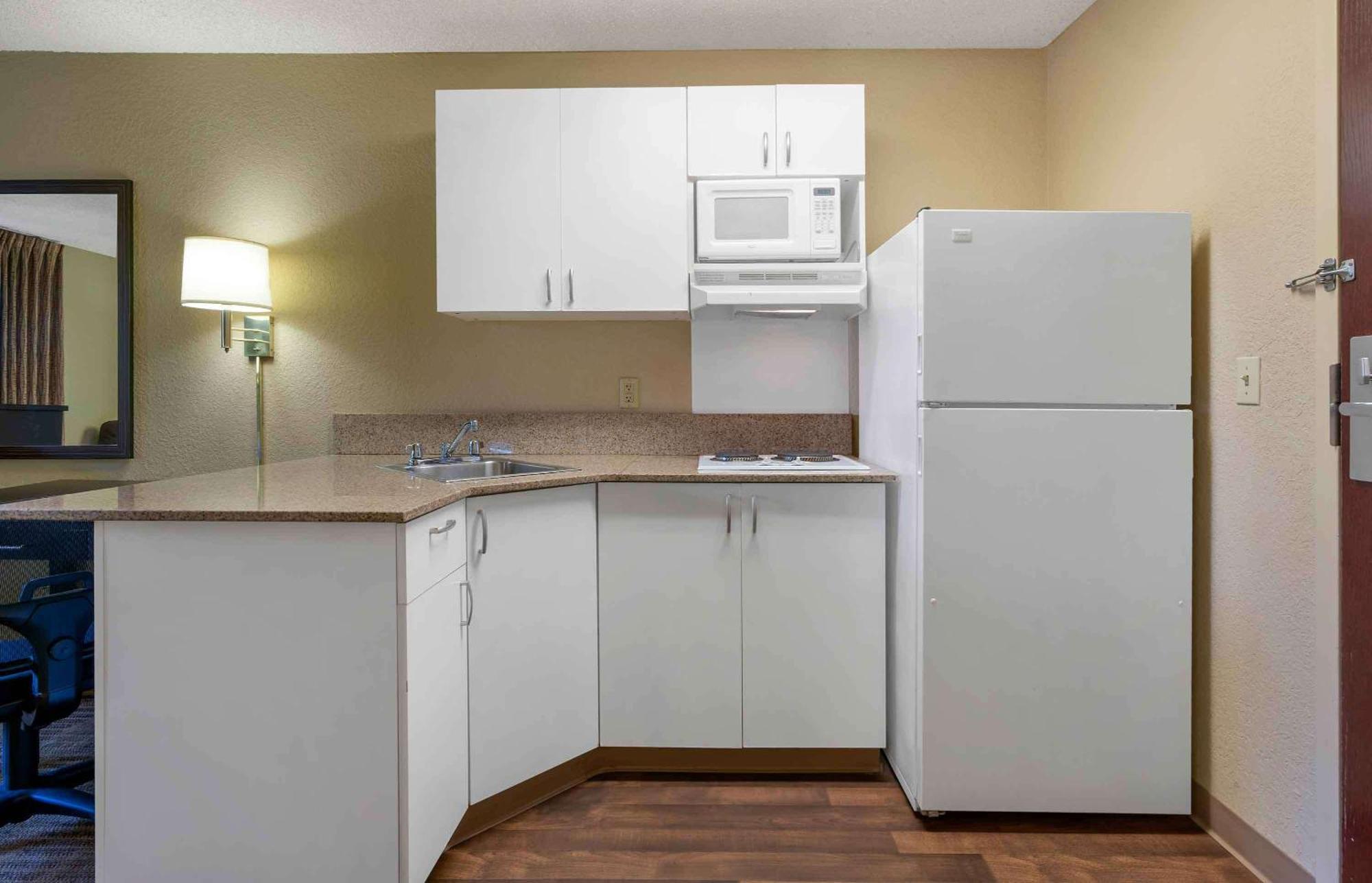 Extended Stay America Suites - Santa Rosa - North Экстерьер фото